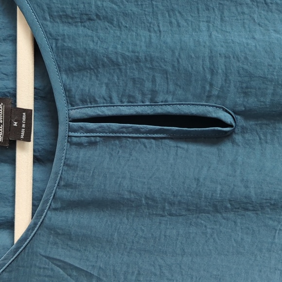 💙 Silky Teal Blouse 3/4 balloon sleeves keyhole ruched M-L Blouson Elegant - Picture 4 of 7